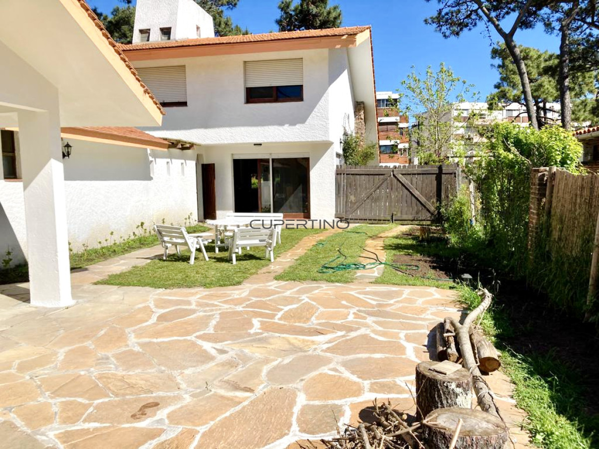 Casa cómoda y luminosa de 4 dormitorios en alquiler anual, zona Aidy Grill — foto 2