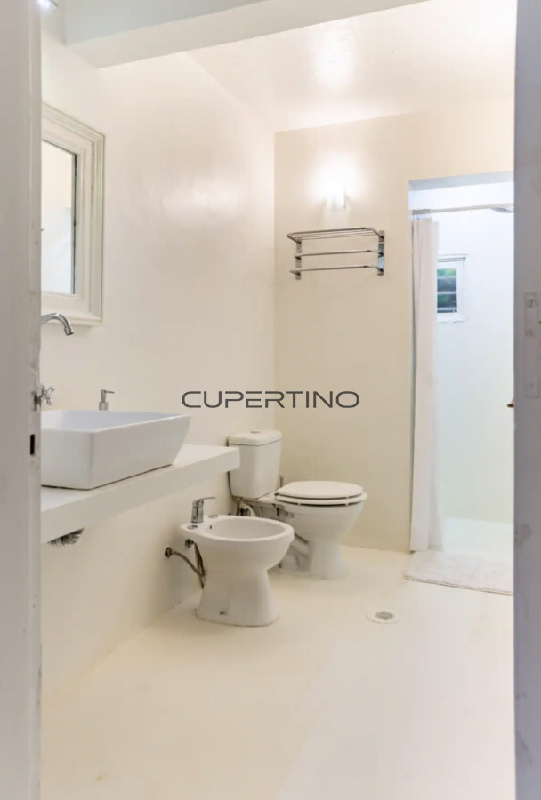 Excelente Casa de 3 Dormitorios y Piscina en El Chorro, Punta del Este — foto 27