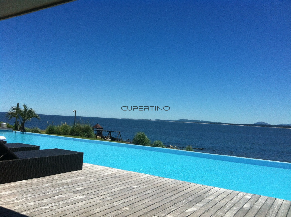 Venta y alquiler de apartamento de dos dormitorios con parrillero de uso exclusivo en Punta Ballena — foto 36