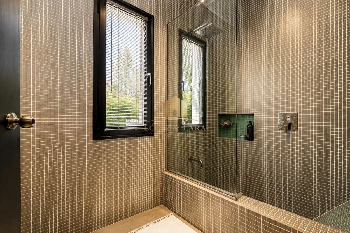 Casa ID.329 - Excelente Casa de 3 Dormitorios en Barrio Privado, La Arbolada - Punta del Este, Venta