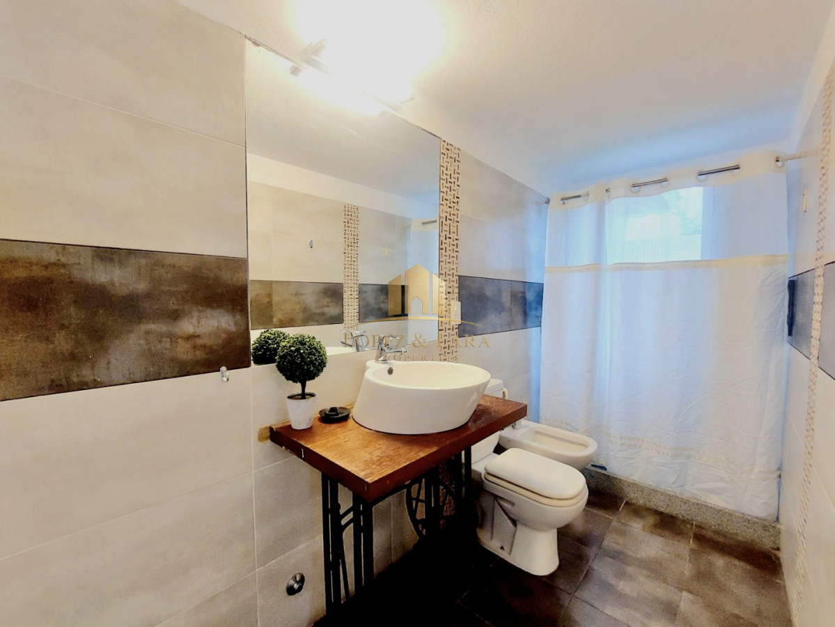 Casa ID.328 - Excelente Casa de 6 Dormitorios y Piscina en Montoya, La Barra