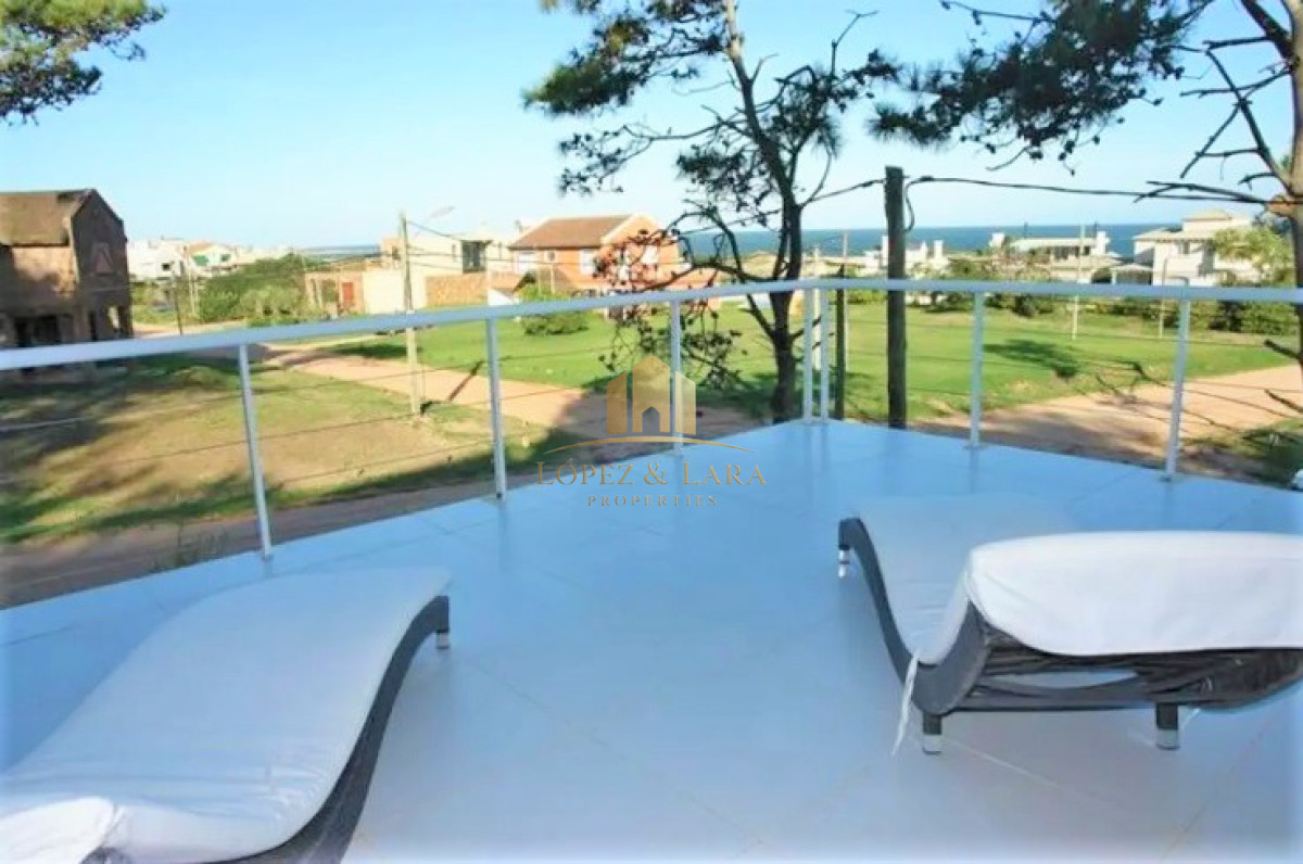 Casa ID.328 - Excelente Casa de 6 Dormitorios y Piscina en Montoya, La Barra