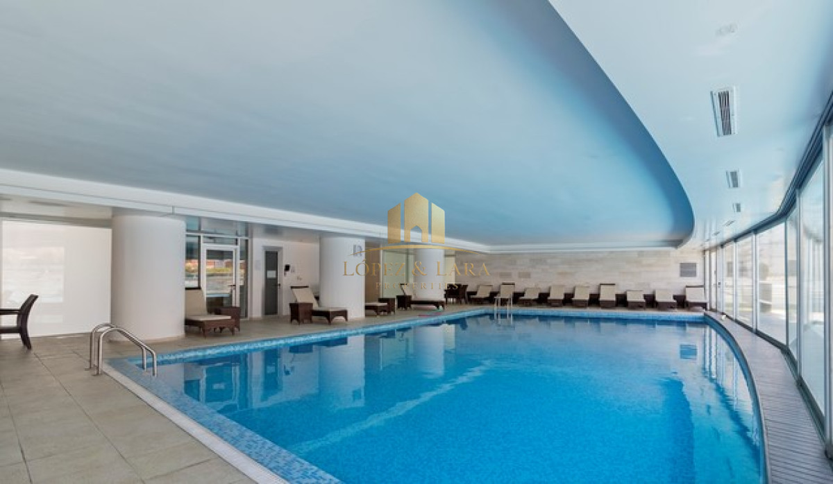 Apartamento ID.98 - Seasons Tower - Playa Mansa 2 Dormitorios con Vista al Mar