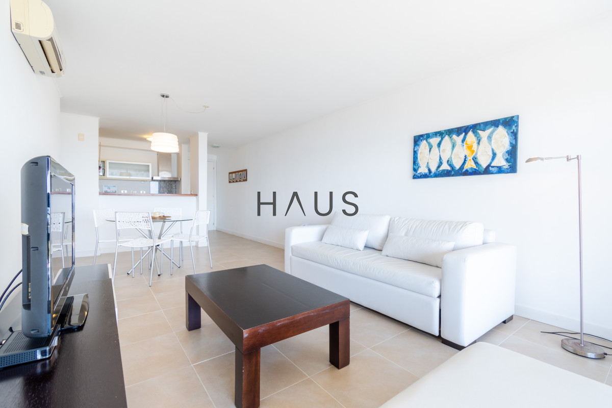 Apartamento ID.311 - Apartamento de un dormitorio con parrillero y jardin en Venta y Alquiler, Punta Ballena