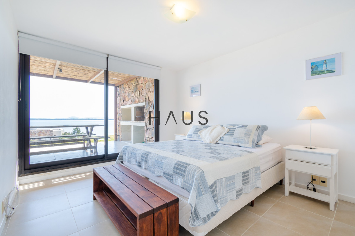 Apartamento ID.311 - Apartamento de un dormitorio con parrillero y jardin en Venta y Alquiler, Punta Ballena