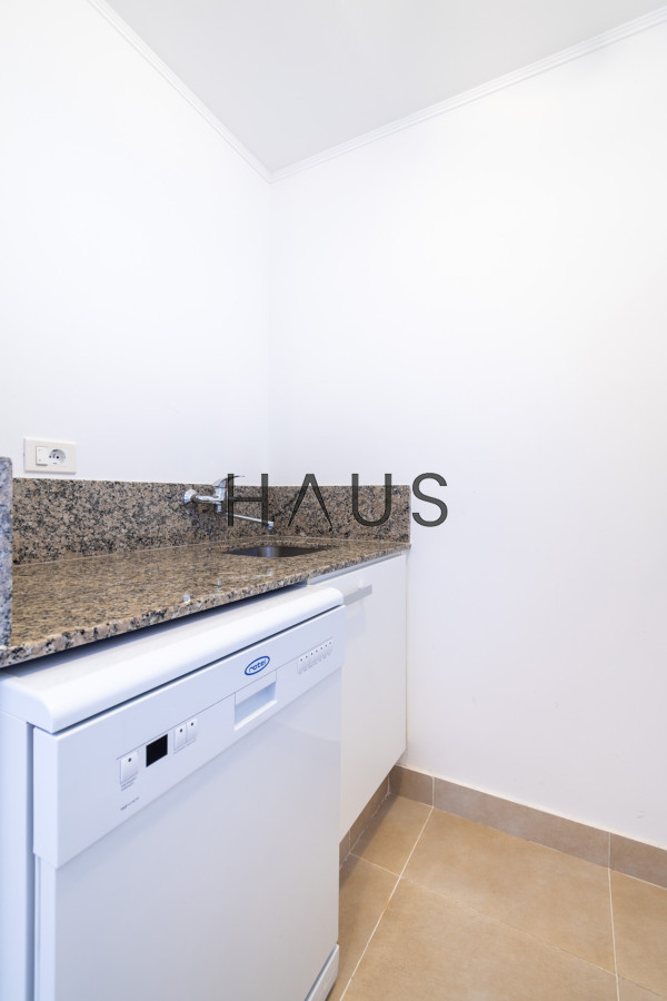 Apartamento ID.311 - Apartamento de un dormitorio con parrillero y jardin en Venta y Alquiler, Punta Ballena