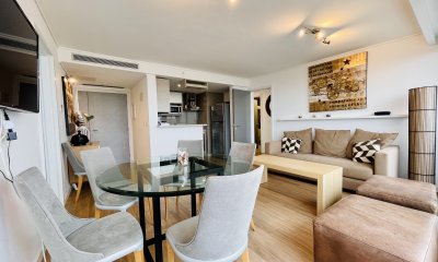 Venta de excelente Apartamento de dos Dormitorios, Playa Mansa