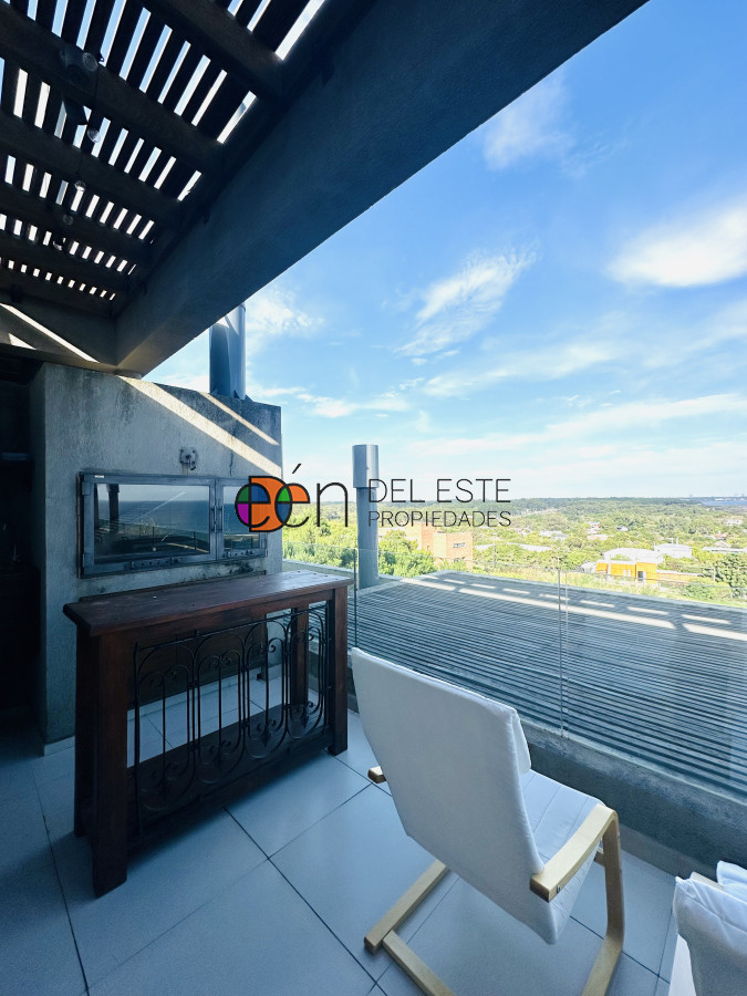 Apartamento ID.6 - Venta de Apartamento de 2 Dormitorios y Parrillero en la Loma de la Ballena en exclusivo complejo