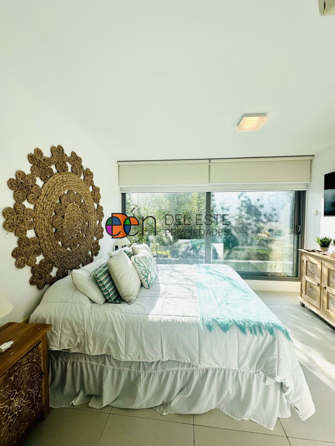 Apartamento ID.6 - Venta de Apartamento de 2 Dormitorios y Parrillero en la Loma de la Ballena en exclusivo complejo
