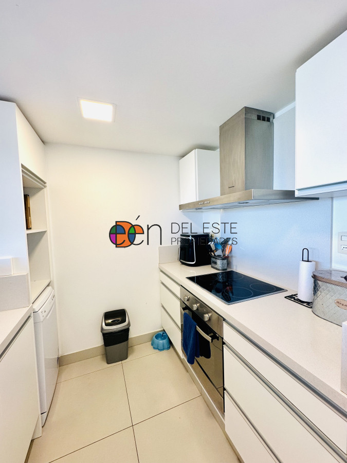 Apartamento ID.6 - Venta de Apartamento de 2 Dormitorios y Parrillero en la Loma de la Ballena en exclusivo complejo