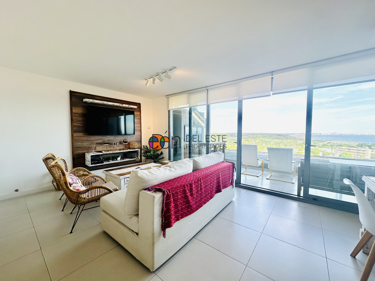 Apartamento ID.6 - Venta de Apartamento de 2 Dormitorios y Parrillero en la Loma de la Ballena en exclusivo complejo