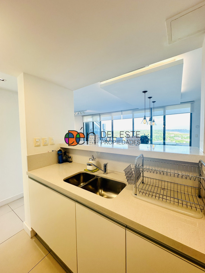 Apartamento ID.6 - Venta de Apartamento de 2 Dormitorios y Parrillero en la Loma de la Ballena en exclusivo complejo