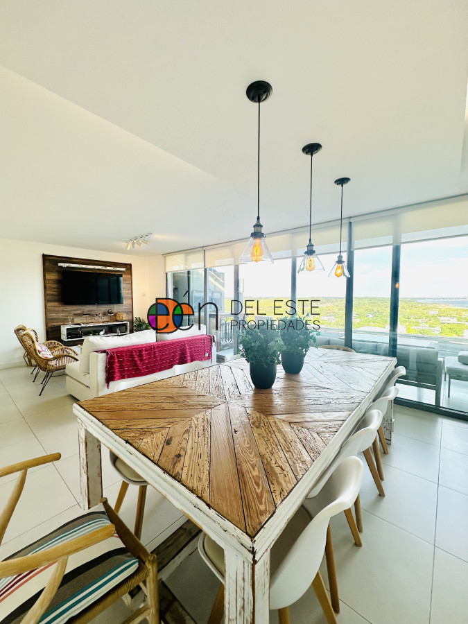 Apartamento ID.6 - Venta de Apartamento de 2 Dormitorios y Parrillero en la Loma de la Ballena en exclusivo complejo
