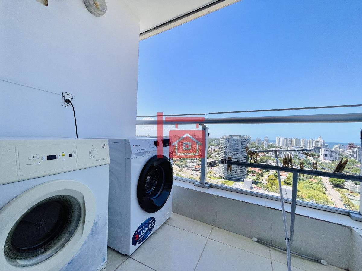 Apartamento ID.157 - Excelente Apartamento de 2 Dormitorios con Vista al Mar, Playa Mansa