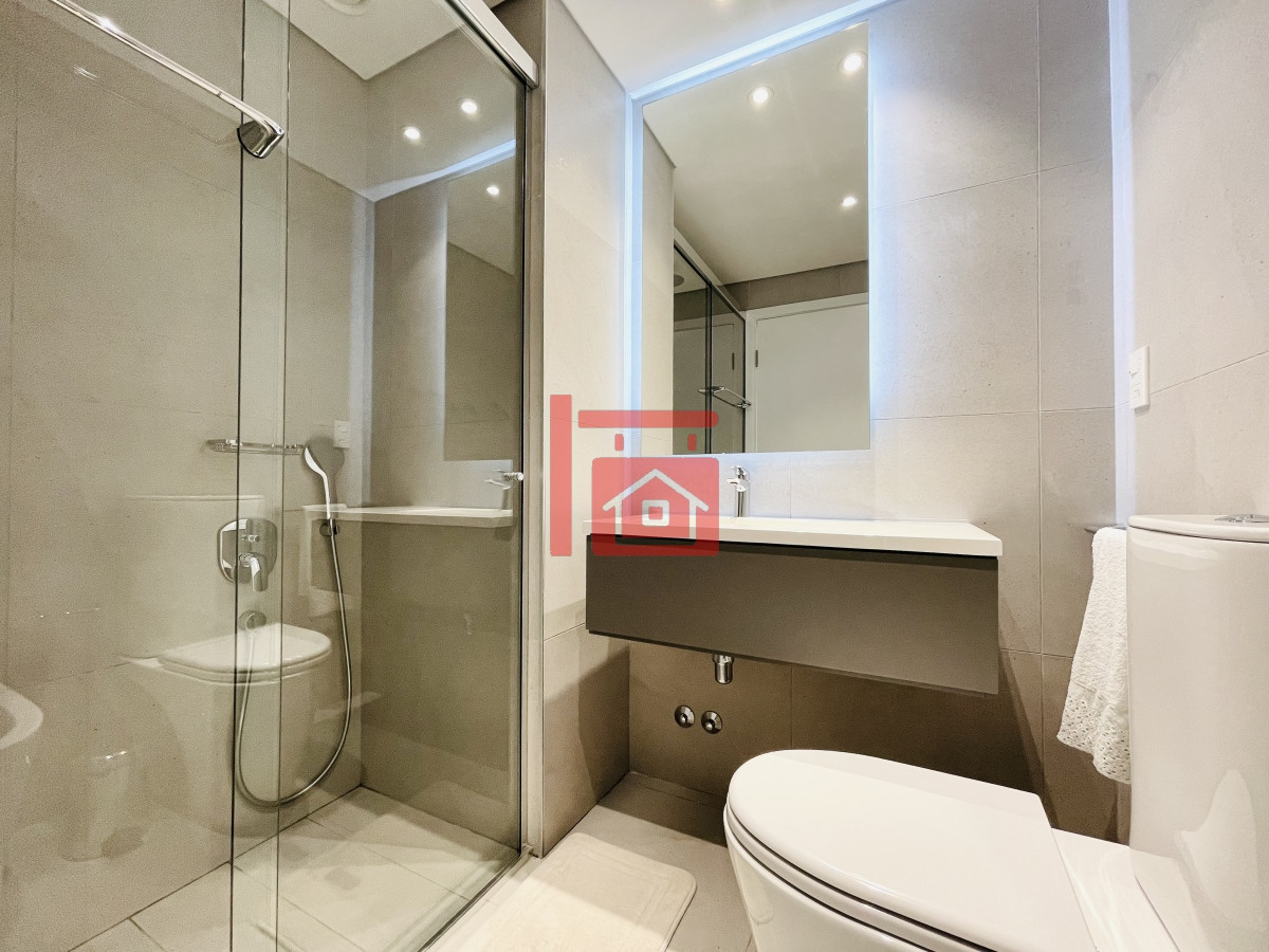 Apartamento ID.489 - Venta Espectacular Apartamento Frente al Mar, 3 Dormitorios, Le Parc Punta del Este