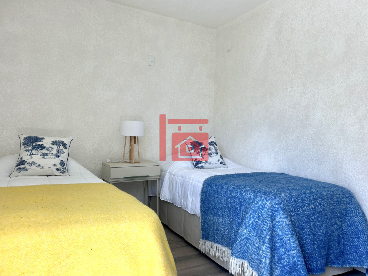 Apartamento ID.504 - Alquiler anual o invernal de apartamento dúplex con parrillero propio en Rincón del Indio