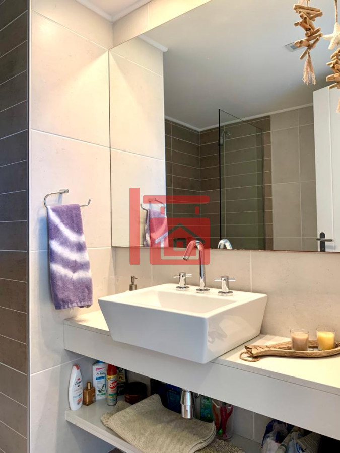 Apartamento ID.587 - Excelente Apartamento de 2 Dormitorios en Ocean Drive, Punta del Este