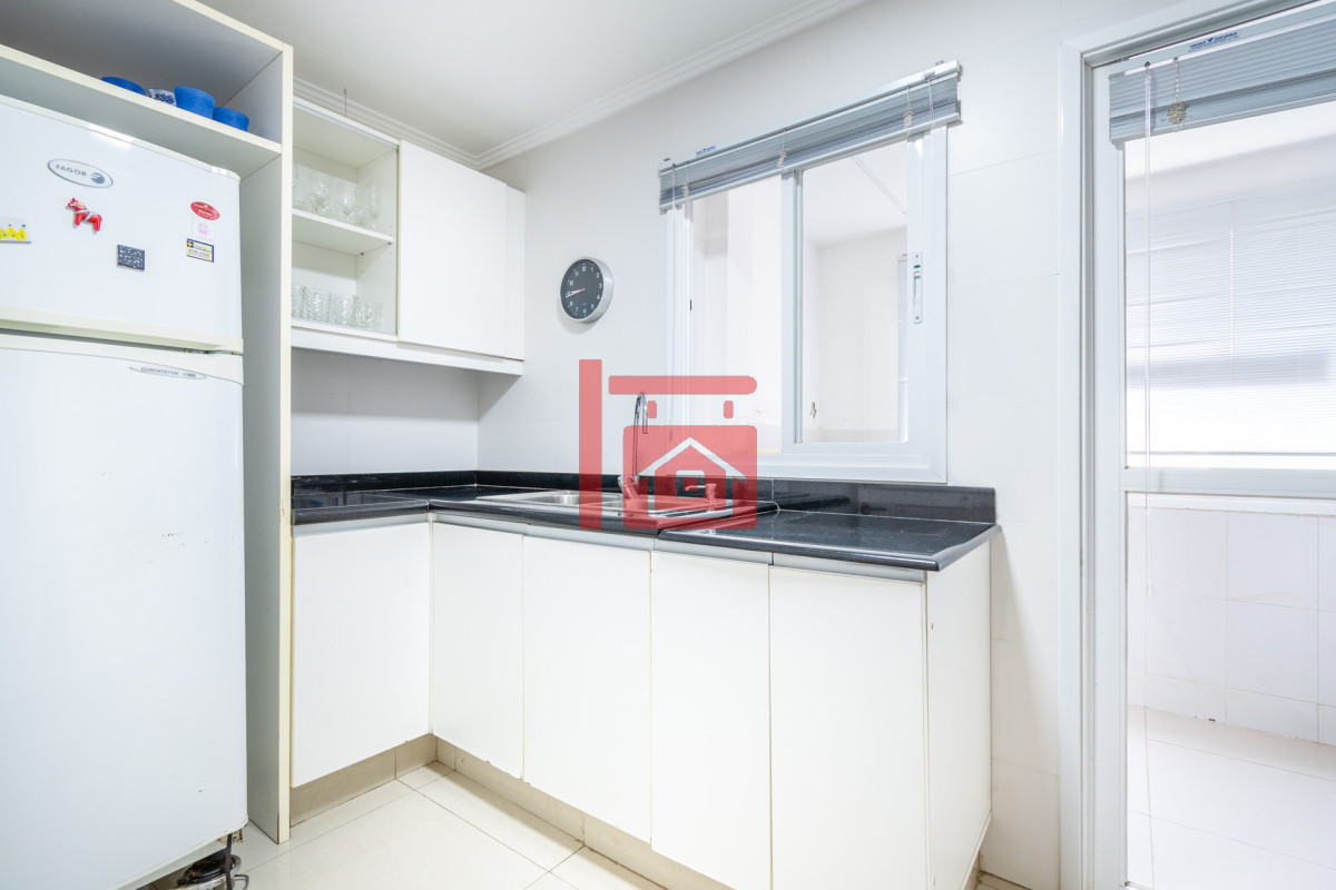 Apartamento ID.302 - Moderno Apartamento de 3 Dormitorios a Pocas Cuadras del Mar En Venta, Playa Brava