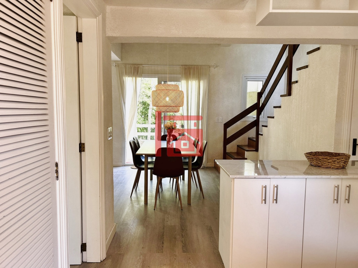 Apartamento ID.504 - Alquiler anual o invernal de apartamento dúplex con parrillero propio en Rincón del Indio