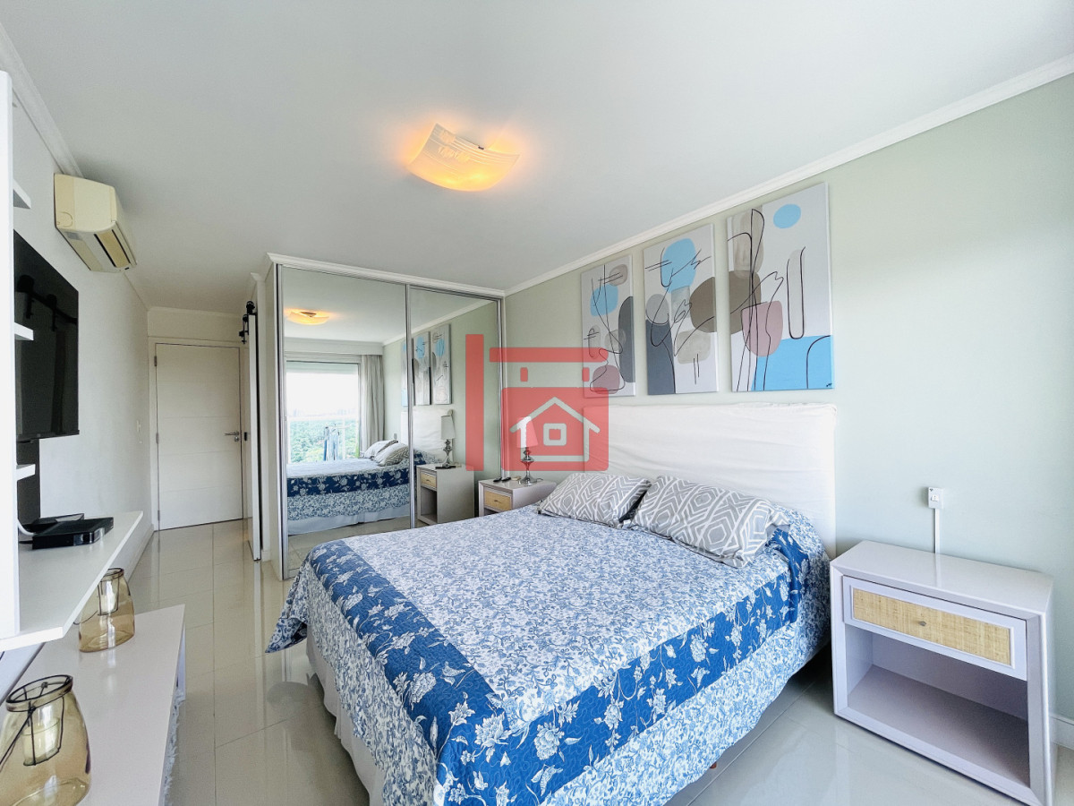 Apartamento ID.197 - Moderno Apartamento de 2 Dormitorios en Venta, Playa Mansa 