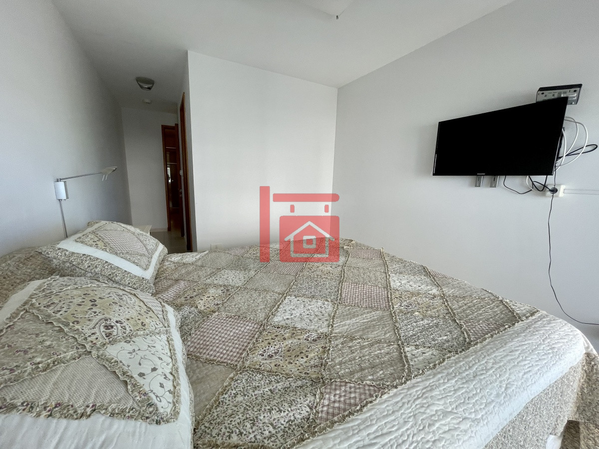 Apartamento ID.600 - Venta y alquiler temporario de apartamento de dos dormitorios en playa Mansa, Punta del Este