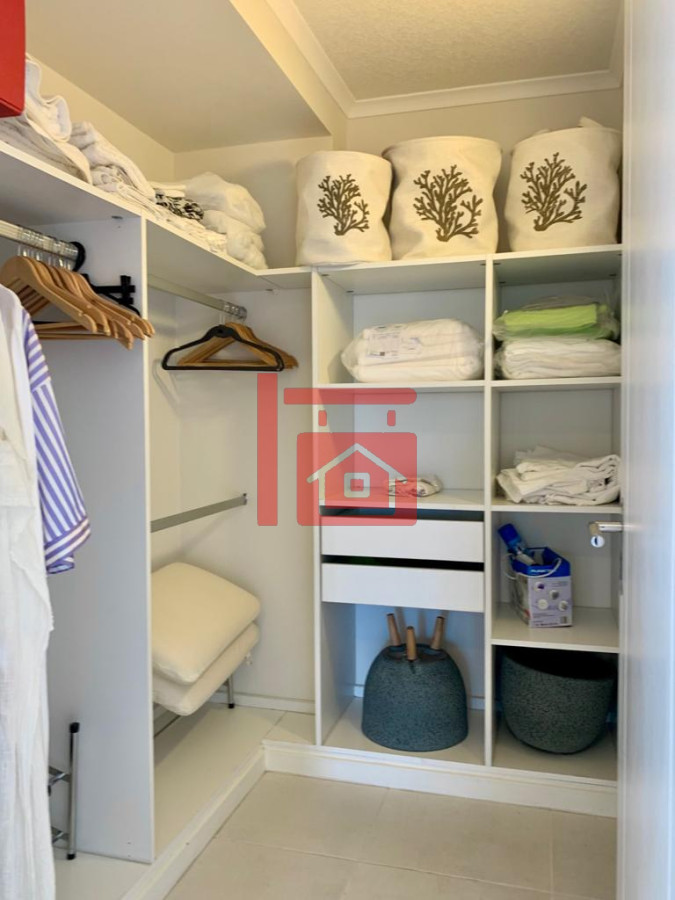 Apartamento ID.587 - Excelente Apartamento de 2 Dormitorios en Ocean Drive, Punta del Este