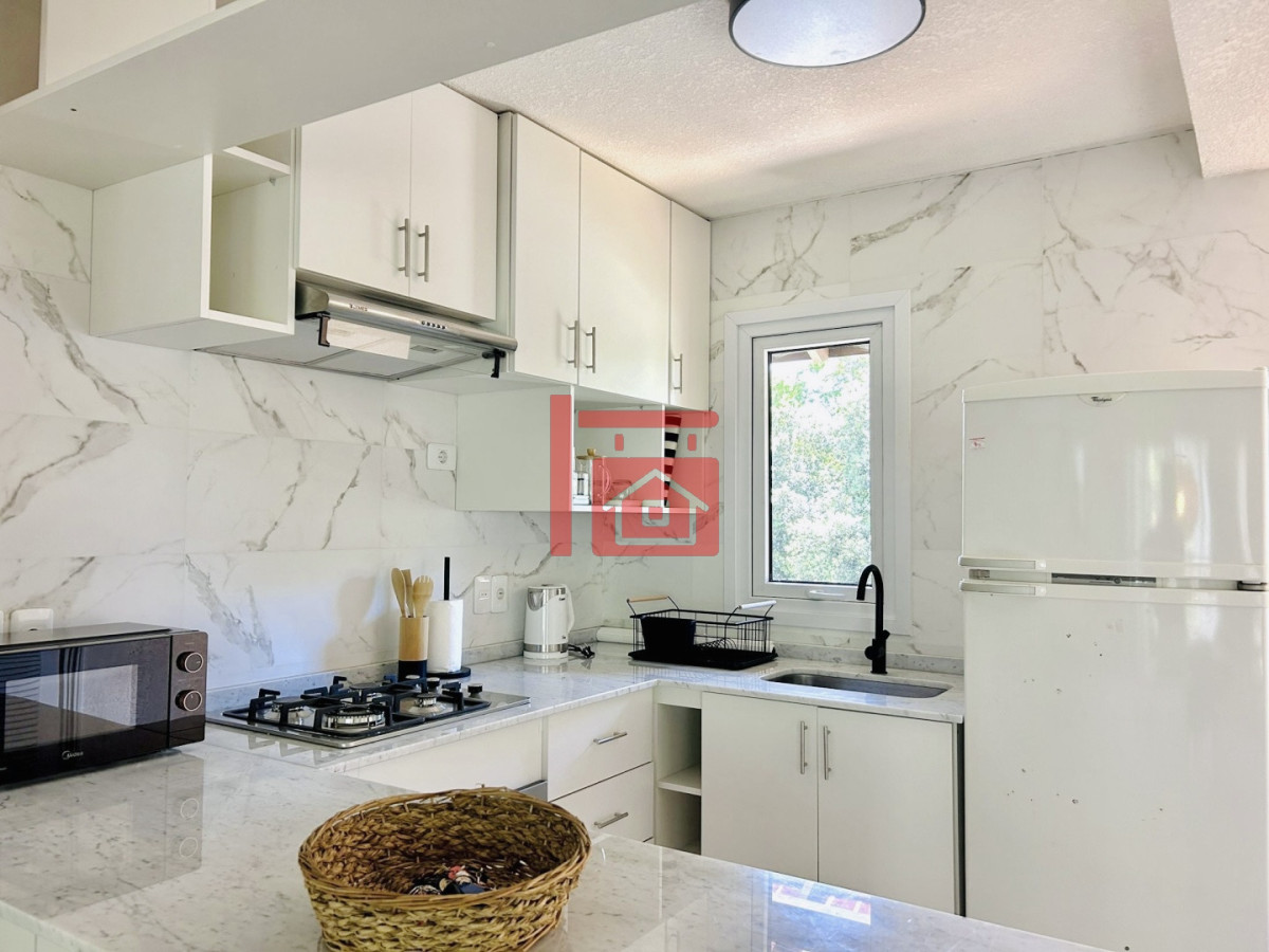 Apartamento ID.504 - Alquiler anual o invernal de apartamento dúplex con parrillero propio en Rincón del Indio
