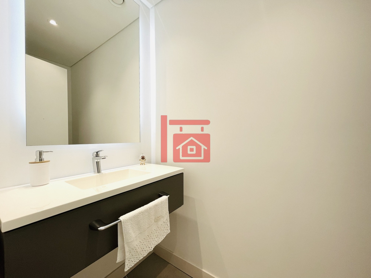 Apartamento ID.489 - Venta Espectacular Apartamento Frente al Mar, 3 Dormitorios, Le Parc Punta del Este