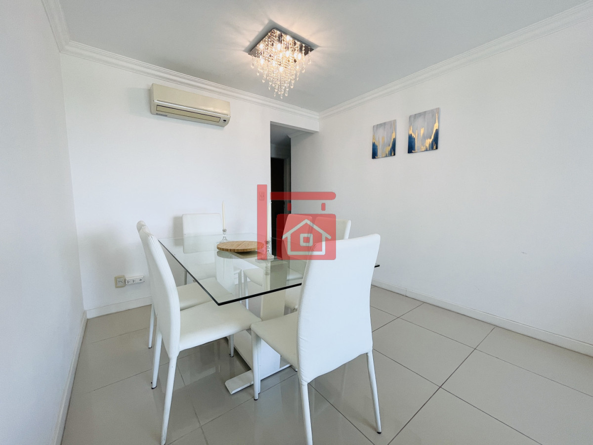 Apartamento ID.197 - Moderno Apartamento de 2 Dormitorios en Venta, Playa Mansa 