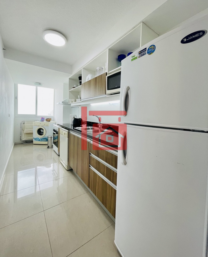 Apartamento ID.491 - Alquiler temporario y venta de apartamento Penthouse en torre One, Playa Brava