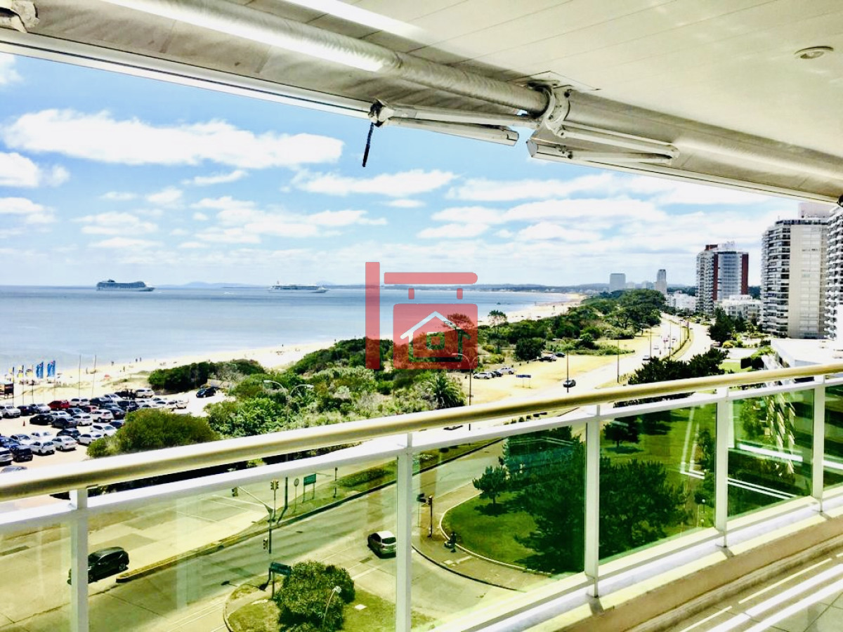 Apartamento ID.119 - Apartamento de 3 Dormitorios sobre Playa Mansa, en Venta y Alquiler, Punta del Este