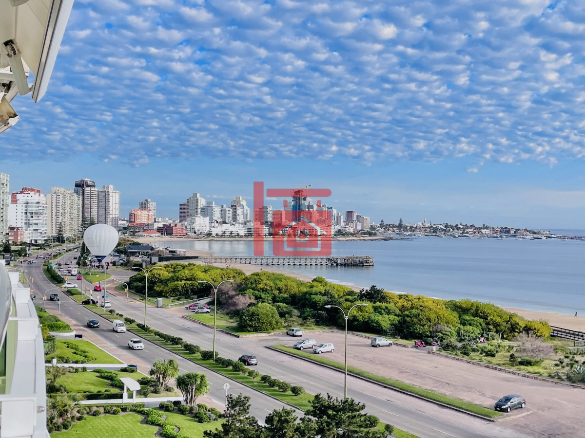 Apartamento ID.119 - Apartamento de 3 Dormitorios sobre Playa Mansa, en Venta y Alquiler, Punta del Este