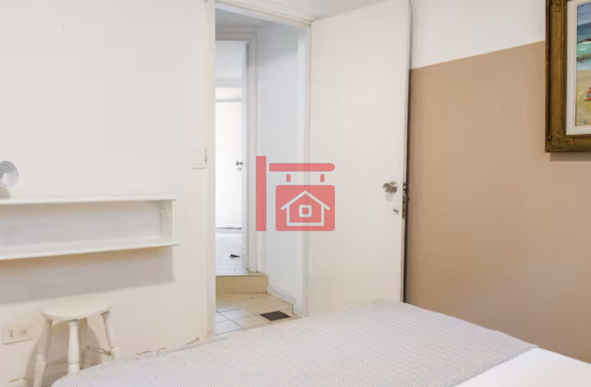 Casa ID.763 - Gran Casa en Venta sobre el Mar de 5 Dormitorios y Dependencia en Península, Punta del Este