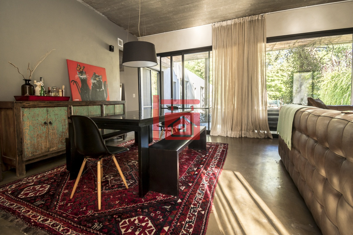 Casa ID.531 - Excelente Casa de 3 Dormitorios en Barrio Privado, La Arbolada - Punta del Este, Venta