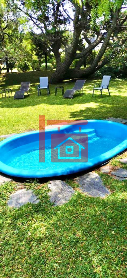 Casa ID.222 - Casa de 4 Dormitorios, Parrillero y Piscina a pocos metros del Mar, Playa Mansa