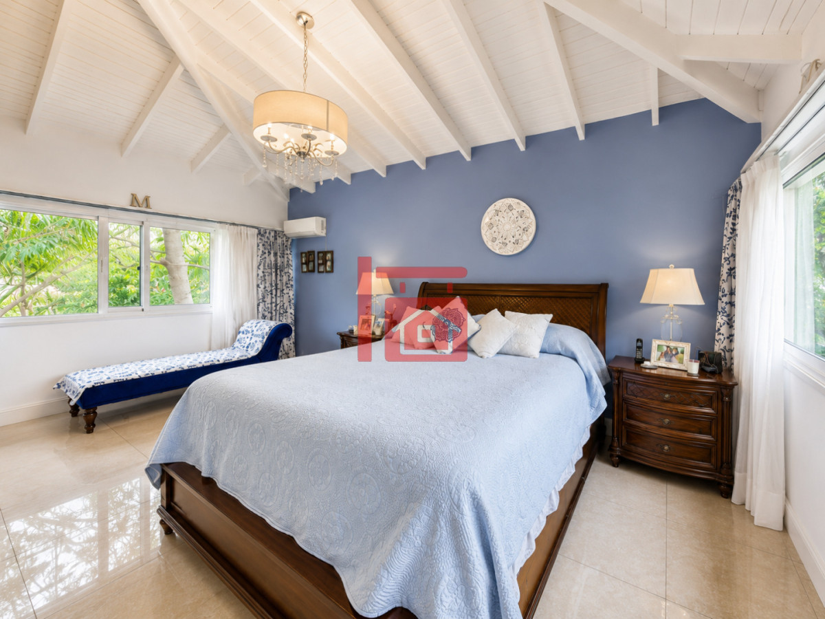 Casa ID.1189 - Excelente Casa de 5 Dormitorios en Barrio Privado La Arbolada, Punta del Este