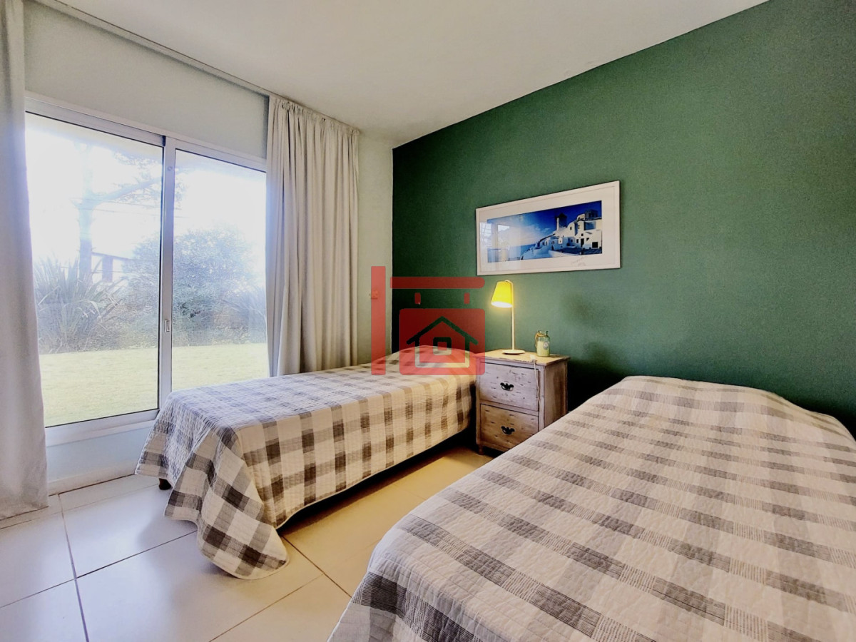 Casa ID.539 - Excelente Casa de 6 Dormitorios y Piscina en Montoya, La Barra