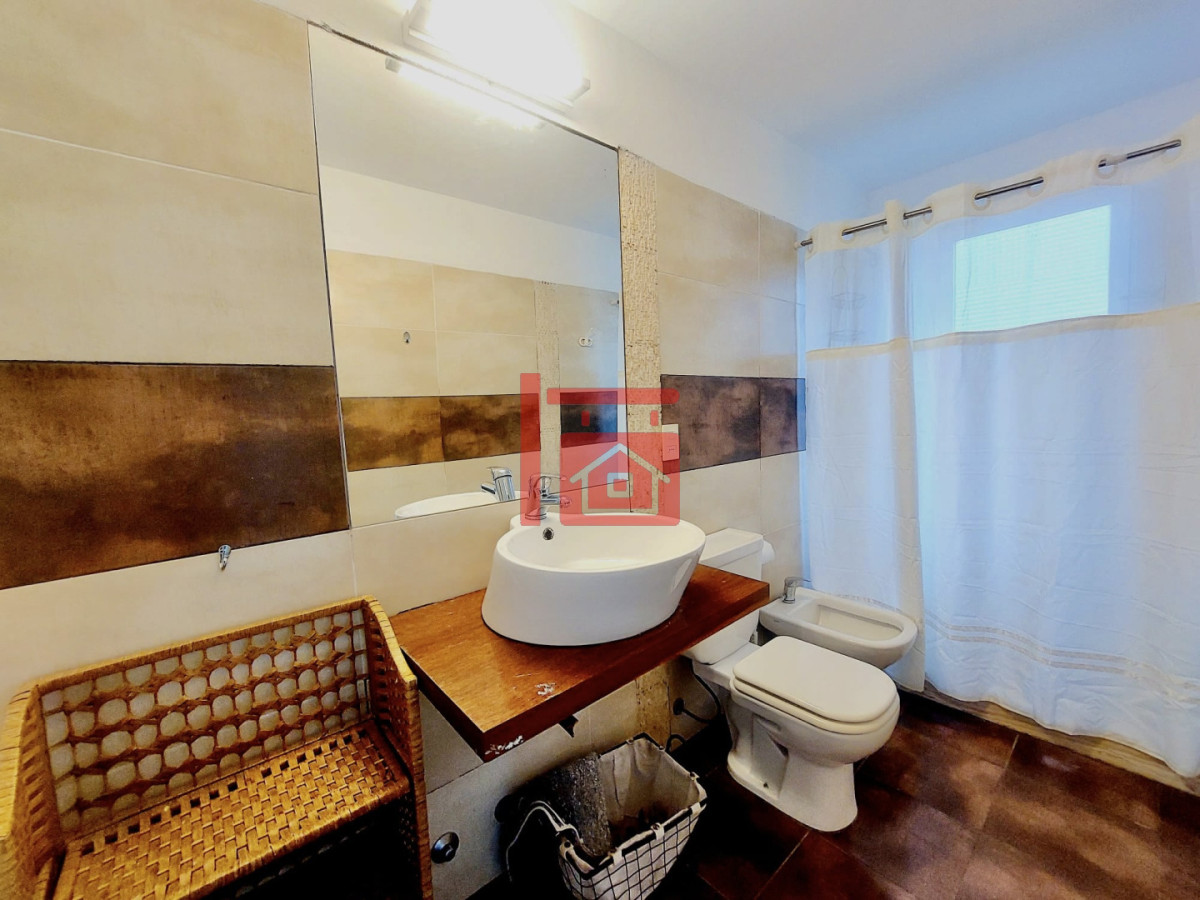 Casa ID.539 - Excelente Casa de 6 Dormitorios y Piscina en Montoya, La Barra