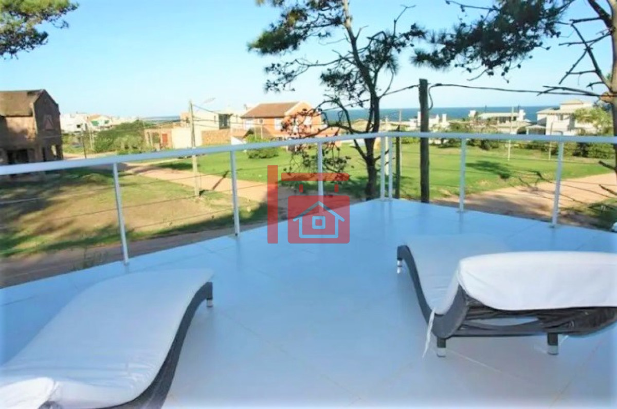 Casa ID.539 - Excelente Casa de 6 Dormitorios y Piscina en Montoya, La Barra