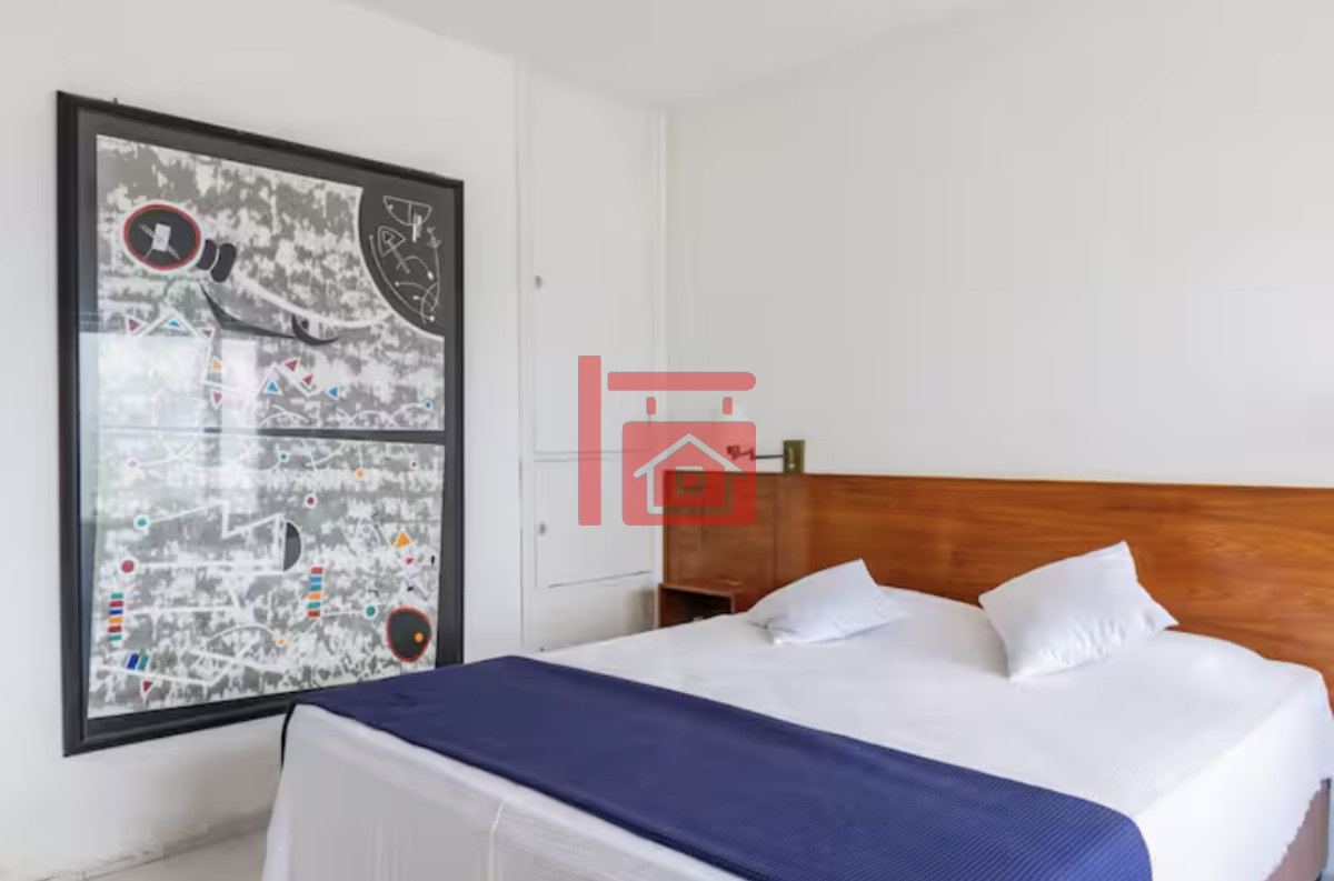 Casa ID.763 - Gran Casa en Venta sobre el Mar de 5 Dormitorios y Dependencia en Península, Punta del Este