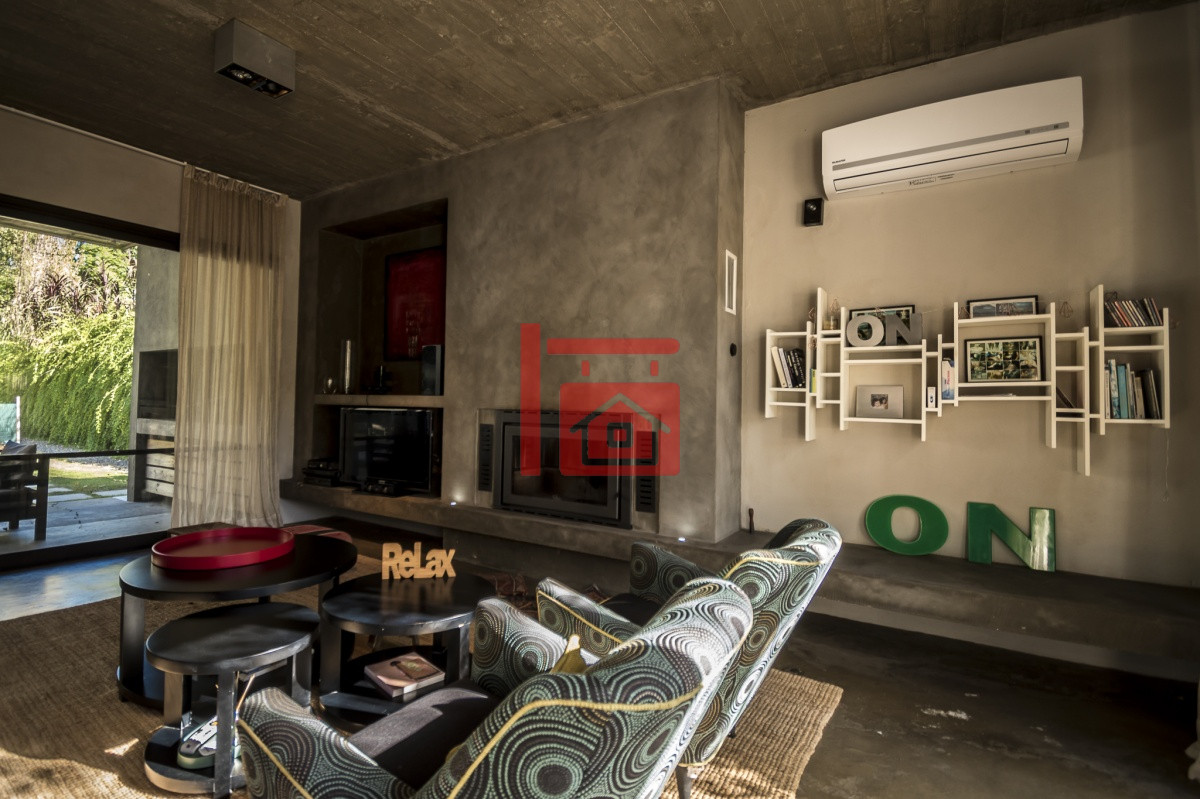 Casa ID.531 - Excelente Casa de 3 Dormitorios en Barrio Privado, La Arbolada - Punta del Este, Venta