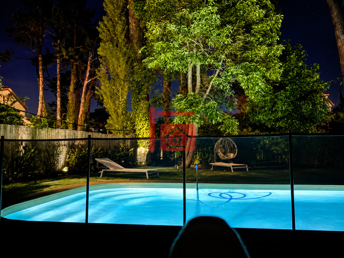 Casa ID.1167 - Casa de 4 Dormitorios, Piscina Climatizada y Barbacoa a solo 500 metros del mar - Playa Mansa, Punta del Este