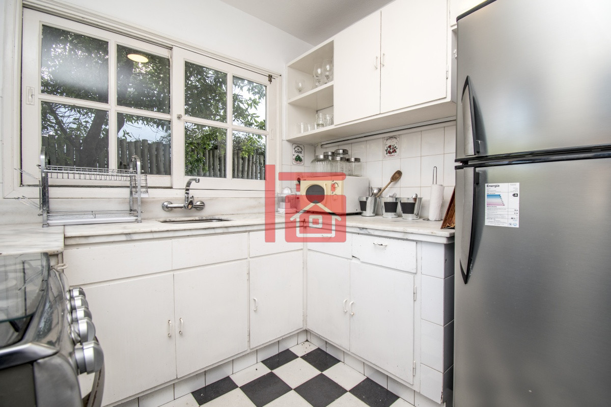 Casa ID.510 - Excelente Casa de 4 Dormitorios con Piscina y Parrillero en Montoya, La Barra