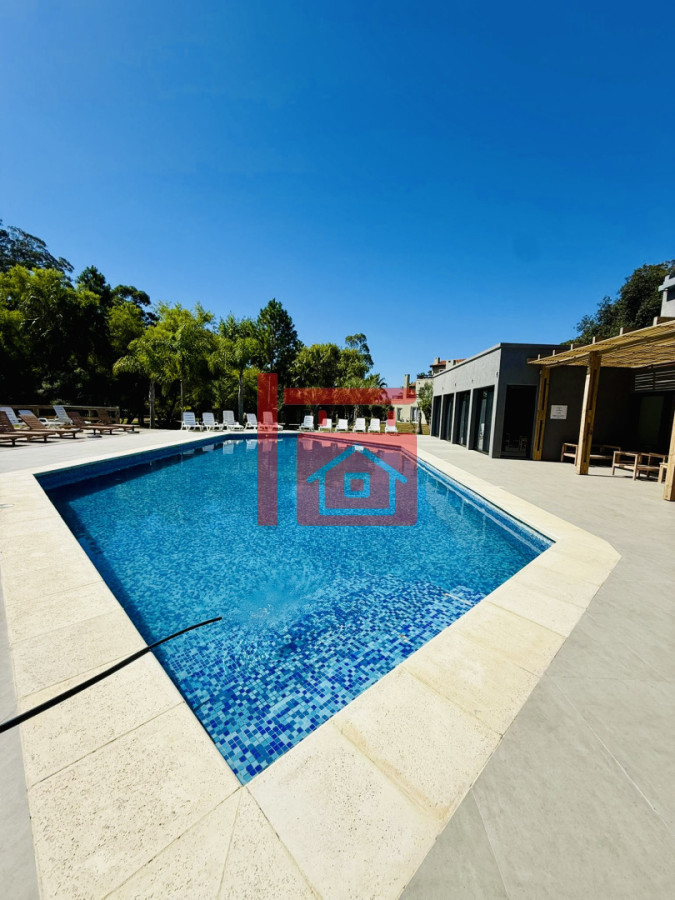 Apartamento ID.504 - Alquiler anual o invernal de apartamento dúplex con parrillero propio en Rincón del Indio