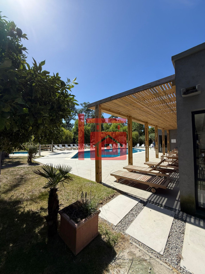 Apartamento ID.504 - Alquiler anual o invernal de apartamento dúplex con parrillero propio en Rincón del Indio