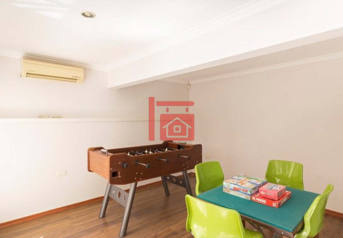 Apartamento ID.302 - Moderno Apartamento de 3 Dormitorios a Pocas Cuadras del Mar En Venta, Playa Brava