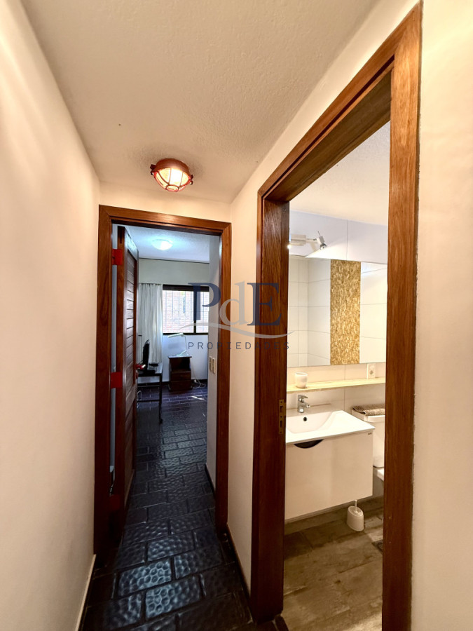 Apartamento en venta con alma de casa. Zona Península Punta del Este - Imagen 36