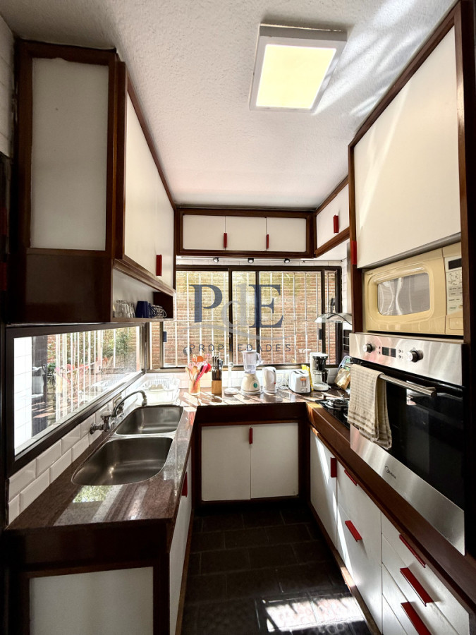 Apartamento en venta con alma de casa. Zona Península Punta del Este - Imagen 15