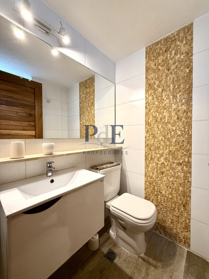 Apartamento en venta con alma de casa. Zona Península Punta del Este - Imagen 35