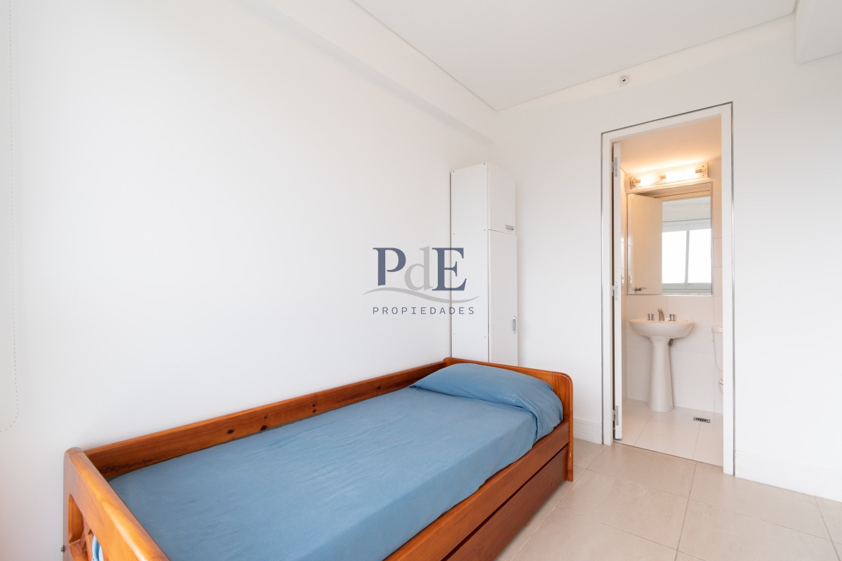 Frente al mar espectacular apartamento 3 dormitorios, alquiler y venta.  - Imagen 37